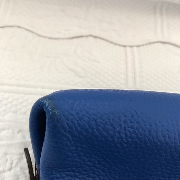 Authentic Dooney & Bourke - Picture 4 of 9